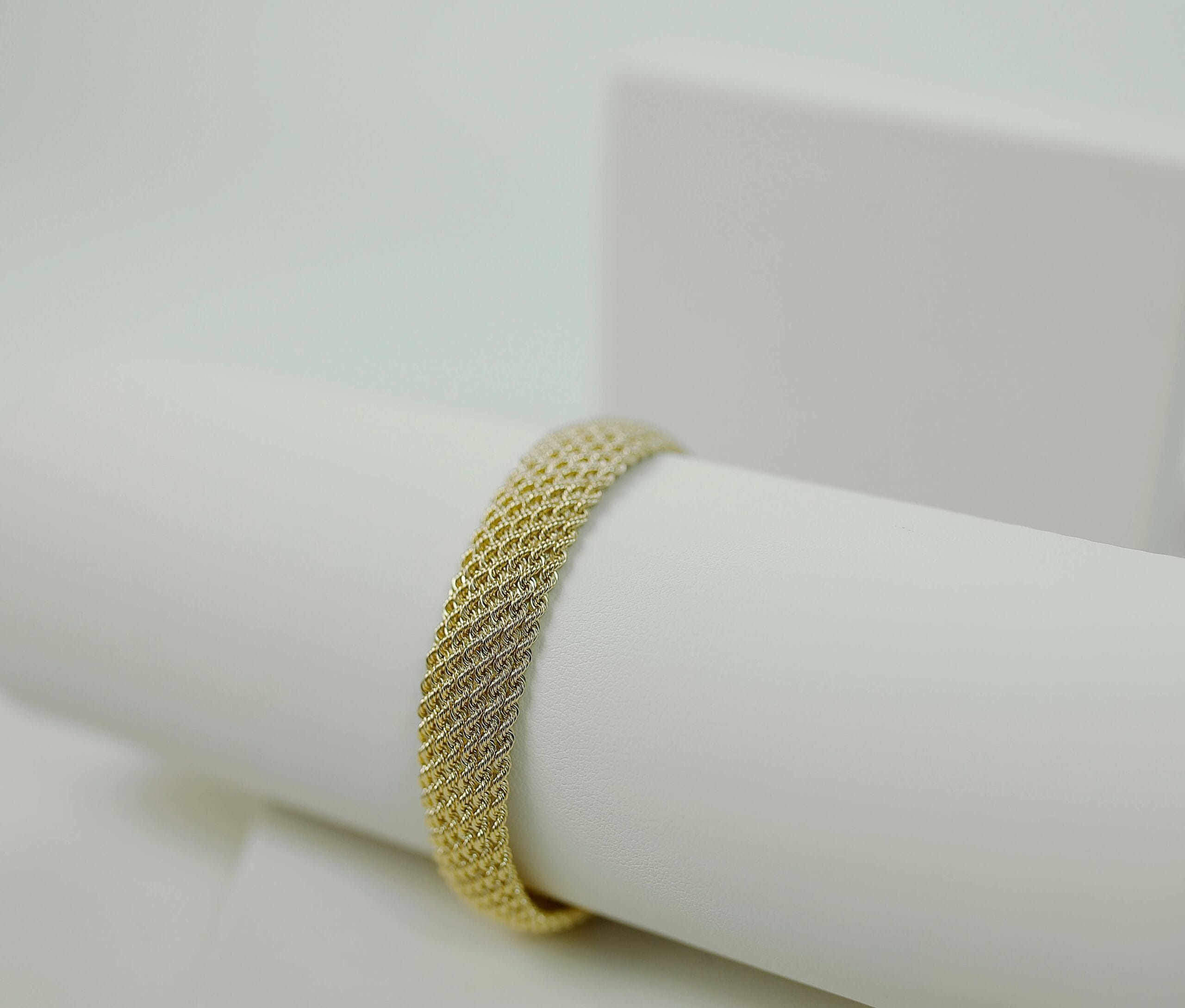 Image gallery marquee